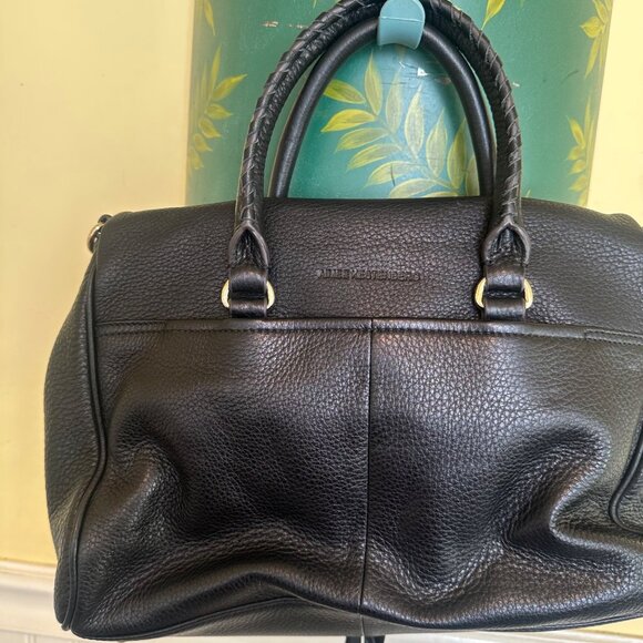 Aimee Kestenberg Black & Gold Leather Handbag With Zipper Pockets - Picture 3 of 9